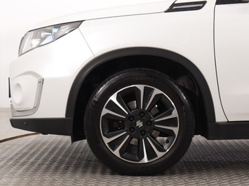 Suzuki Vitara III SUV Facelifting 1.4 BoosterJet 140KM 2019 Suzuki Vitara 1.4 BoosterJet, Salon Polska, zdjęcie 14