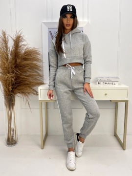 C67 r. L МОДНЫЙ ЖЕНСКИЙ СПОРТИВНЫЙ КОМПЛЕКТ