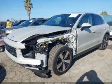 Porsche Cayenne III 2025 Porsche Cayenne E-Hybrid 2025 3.0 Hybryda 300KM, zdjęcie 2