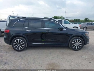 Mercedes GLB 2023 Mercedes-Benz GLB 250, 2023r., 2.0L 2.0 Benzyna 221KM, zdjęcie 4