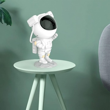 PROJEKTOR LED ASTRONAUTA GALAXY GWIEZDNE ŚWIATŁO NOCNE PROJEKTOR GWIAZD