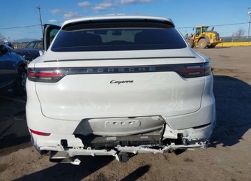 Porsche Cayenne III SUV 3.0 340KM 2021 Porsche Cayenne 2021r., Coupe, 3L, od ubezpieczalni 3.0 Benzyna 340KM, zdjęcie 5