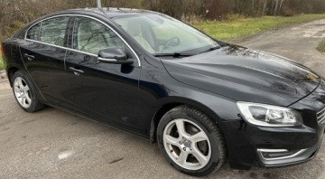 Volvo S60 II Sedan 1.6 T4 180KM 2013 VOLVO S60 II turbo benzyna, 180 KM, 182 tyś. km., zdjęcie 4