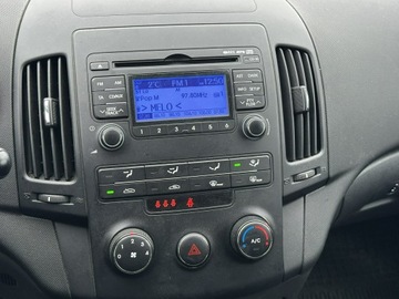 Hyundai i30 I Hatchback 1.4 109KM 2009 Hyundai i30 1.4 16V MPI 109KM 2009r, tylko 114 tys, zdjęcie 17