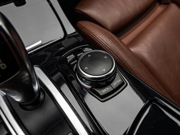 BMW Seria 5 F10-F11 Touring Facelifting 520d 190KM 2015 BMW Seria 5 520d xDrive Combi 2.0 190KM 2015, zdjęcie 21