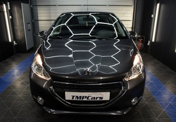 Peugeot 208 I Hatchback 5d 1.4 HDI 68KM 2014 Peugeot 208 1.4 Diesel _ 68 KM - Zarejestrowany _ Serwisowany 1.4 Diesel, zdjęcie 8