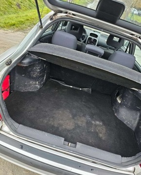 Mitsubishi Carisma Sedan 1.9 DID 102KM 2002 Mitsubishi Carisma Mitsubishi Carisma 1.9 Diesel 102KM, zdjęcie 13