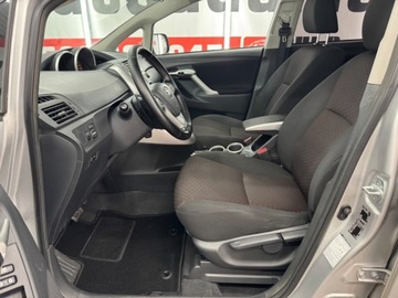 Toyota Verso Minivan 1.8 Valvematic 147KM 2010 Toyota Verso duze rodzinne 7osobowe przestronne auto w benzynie i automac, zdjęcie 22