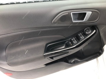 Ford Fiesta VII Hatchback 3d Facelifting 1.0 EcoBoost 100KM 2015 FORD FIESTA AUTOMAT NAVI PARKTRONIC ALU KLIMA GRZANE FOTELE LEDY Z NIEMIEC, zdjęcie 14