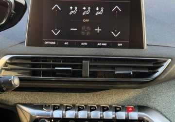 Peugeot 3008 II Crossover 1.5 BlueHDI 130KM 2019 Peugeot 3008 1.5 Diesel 131KM, zdjęcie 18