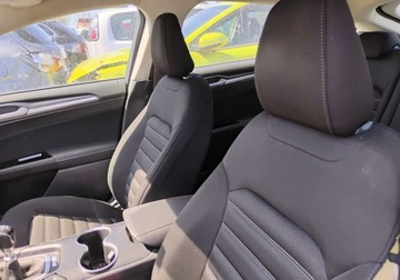 Ford Mondeo V Sedan 2.0 TDCi 150KM 2019 Ford Mondeo 2019r, 2.0 TDCI. Uszkodzony przod. Jezdzi., zdjęcie 7