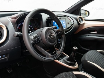Toyota Aygo X 1.1 VVT-i 72KM 2025 Od ręki - Teamplayer 1.0 Benzyna 72KM | Podgrzewane fotele!, zdjęcie 10