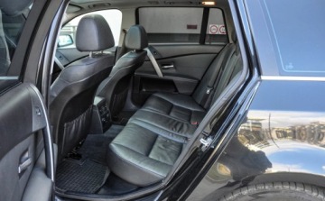BMW Seria 5 E60 Touring 523 i 177KM 2007 BMW Seria 5 2,5 LPG 2007 r. 2.5 BenzynaLPG 177KM, zdjęcie 7