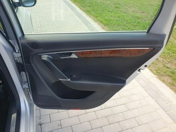 Volkswagen Passat B7 Variant 2.0 TDI CR DPF BlueMotion 140KM 2010 Volkswagen Passat B7 2.0tdi 140KM CR Highline DSG, zdjęcie 25