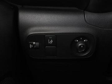 Citroen C3 III Hatchback 1.2 PureTech 82KM 2018 Citroen C3 1.2 Benzyna Graphic Klimatyzacja, zdjęcie 30