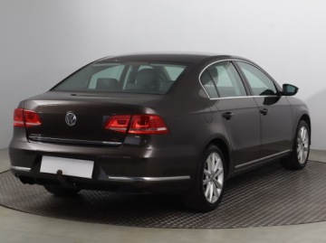 Volkswagen Passat B8 2014 VW Passat 1.8 TSI, DSG, Xenon, Klima, Klimatronic, zdjęcie 4