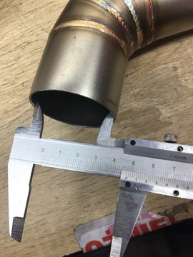 НАКОНЕЧНИК АДАПТЕРА КРЕПЛЕНИЕ ВЫХЛОПНОЙ МОТОРА ДЛЯ DUCATI 696 796 1100