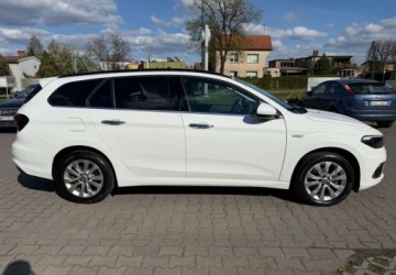 Fiat Tipo II Station Wagon 1.6 MultiJet 120KM 2019 Fiat Tipo Fiat Tipo 1.6 MultiJet DCT Business Line 1.6 Diesel 120KM, zdjęcie 3