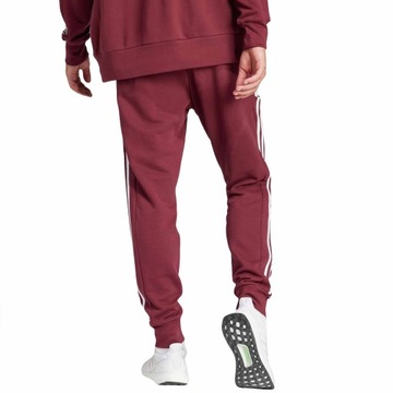 ADIDAS ESSENTIALS 3-STRIPES IS1366 SPODNIE MĘSKIE DRESOWE BAWEŁNA BORDOWE