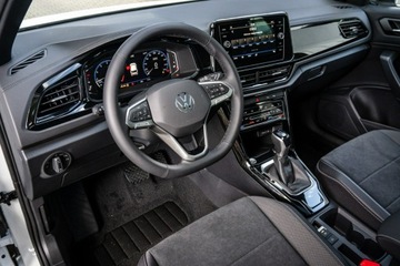 Volkswagen T-Roc I SUV Facelifting 1.5 TSI ACT 150KM 2025 Volkswagen T-Roc Final Edition 1.5 TSI 150 KM DSG, zdjęcie 9
