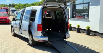 Volkswagen Caddy IV Kombi Maxi 2.0 TDI SCR BlueMotion Technology 102KM 2017 Volkswagen Caddy 2,0 TDI Maxi Klima7-osob Rampa Dla Niepelnosprawnych, zdjęcie 32