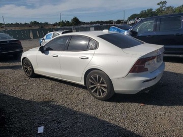 Volvo S60 III 2021 Volvo S60 T5 Momentum 2021 2.0l 2.0 Benzyna 250KM, zdjęcie 1