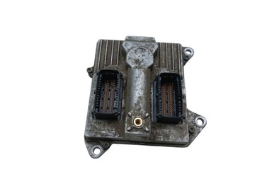 JEDNOTKA MOTORU OPEL VECTRA C SIGNUM 2.2 16V Z22YH 55558138 5WK91105