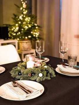 Wianek bożonarodzeniowy na drzwi stroik ŻYWY jodła