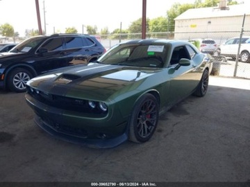 Dodge Challenger III 2018 Dodge Challenger 2018 Dodge Challenger SRT 392 RWD 6.4 Benzyna 485KM, zdjęcie 2