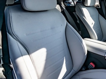 Mercedes Klasa C W206 2025 C Klasa 220 d 4-Matic AMG 2.0 (197KM) 2025, zdjęcie 4