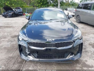 Kia Stinger 2022 Kia Stinger GT1 2022 3.3l 3.3 Benzyna 368KM, zdjęcie 7