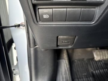 Toyota Yaris IV Hatchback 1.5 Hybrid Dynamic Force 116KM 2021 Toyota Yaris Hybrid 1.5 Comfort IV (2020-) Hybrid, zdjęcie 17