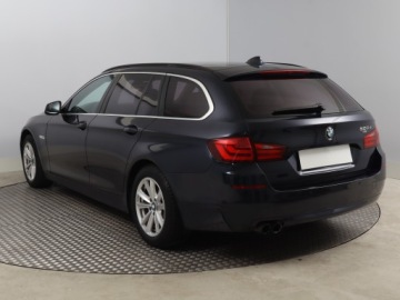 BMW Seria 5 F10-F11 2011 BMW 5 520d, Automat, Navi, Klima, Klimatronic, zdjęcie 3