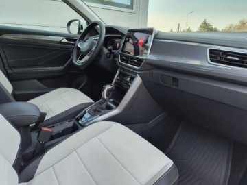 Volkswagen T-Roc I SUV Facelifting 1.5 TSI ACT 150KM 2024 Volkswagen T-Roc 1.5 TSI 150 KM Style DSG I Wł. Sa, zdjęcie 9