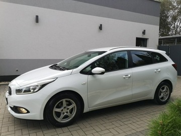 Kia Ceed II Kombi 1.6 GDI 135KM 2013 Kia Cee&#039;d 1,6 GDI 135KM # Klima # Isofix #Tempomat, zdjęcie 9