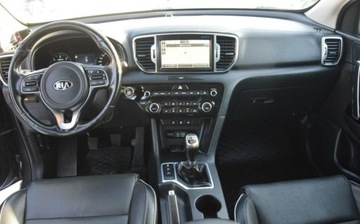 Kia Sportage IV SUV 2.0 CRDi 136KM 2017 Kia Sportage 2.0D 2017r naped 4x4 BARDZO BOGATE WYPOSAZENIE Sprowadzony, zdjęcie 17