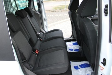 Ford Transit Connect III Van L1 1.5 EcoBlue 120KM 2022 Ford Transit Connect L1 EcoBlue 120KM Trend F-vat, zdjęcie 24