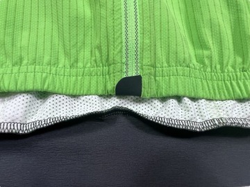 ВЕЛОСИПЕДНЫЙ ДЖЕРСИ Q36.5 L1 В ТИННУЮ ПОЛОСКУ X