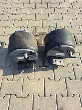 ПОДВЕСКА ПНЕВМАТИЧЕСКИЕ ПОДАРКИ ЗАДНИЕ BLACKTECH LOW DECK FORD F-MAX CARGO