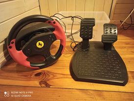 Kierownica Thrustmaster Ferrari Red Legend Edition