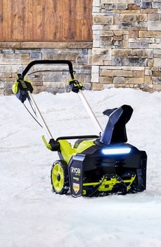 RYOBI RY36STX53A-150 СНЕГОУборочный плуг 53см АККУМУЛЯТОР 36В +5Ач