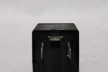 RELÉ OPEL ASTRA F HATCHBACK (53_, 54_, 58_, 59_) 90055543 1.4L