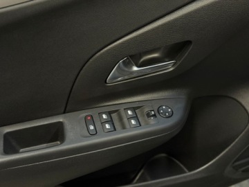 Opel Corsa F Hatchback 5d 1.2 75KM 2022 Opel Corsa Opel Corsa Salon Polska Niski Przebieg, zdjęcie 15