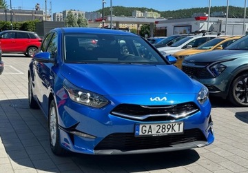 Kia Ceed III Hatchback Facelifting  1.5 T-GDI 160KM 2023 Kia Ceed wersja M z silnikiem 160KM 7DCT dostepny OD REKI 1.5 Benzyna, zdjęcie 4
