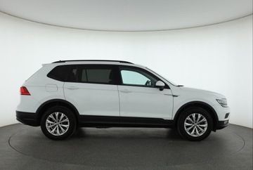 Volkswagen Tiguan Allspace SUV 1.5 TSI EVO 150KM 2021 VW Tiguan Allspace 1.5 TSI, Salon Polska, zdjęcie 5