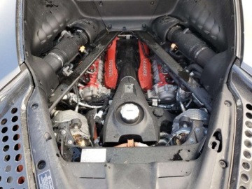 Ferrari 2023 Ferrari SF90 Stradale 4.0l 2023 4.0 Hybryda 986KM, zdjęcie 3