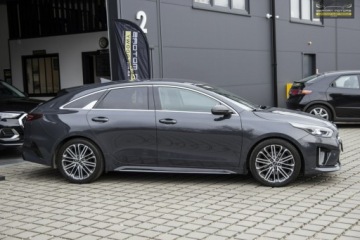 Kia Proceed Shooting Brake Facelifting 1.5 T-GDI 160KM 2022 Kia Pro Cee'd GT-line / LEDY / Kamera Cofania, zdjęcie 16