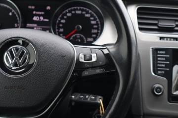 Volkswagen Golf VII Variant 1.6 TDI CR DPF BlueMotion Technology 105KM 2014 VW Golf 1.6 TDI, Salon Polska, Serwis ASO, Klima, zdjęcie 16