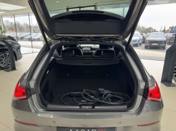 Mercedes CLA C118/X118 Shooting Brake Plug-In 1.3 250e 218KM 2022 Mercedes-Benz CLA 250e Progressive Plug In CarPlayAndroid Auto ACC Naw, zdjęcie 15