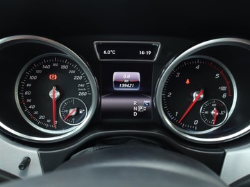 Mercedes GLE W166/C292 SUV 2.1 250d 204KM 2017 Mercedes GLE GLE 250 d, Salon Polska, 201 KM, zdjęcie 10